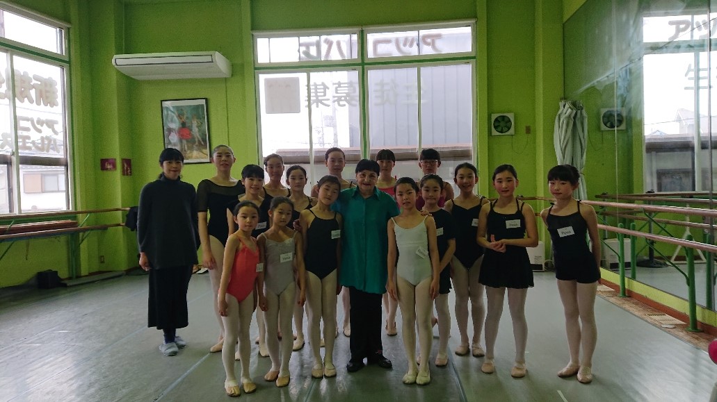 キエフバレエ春季特別講習会様子B